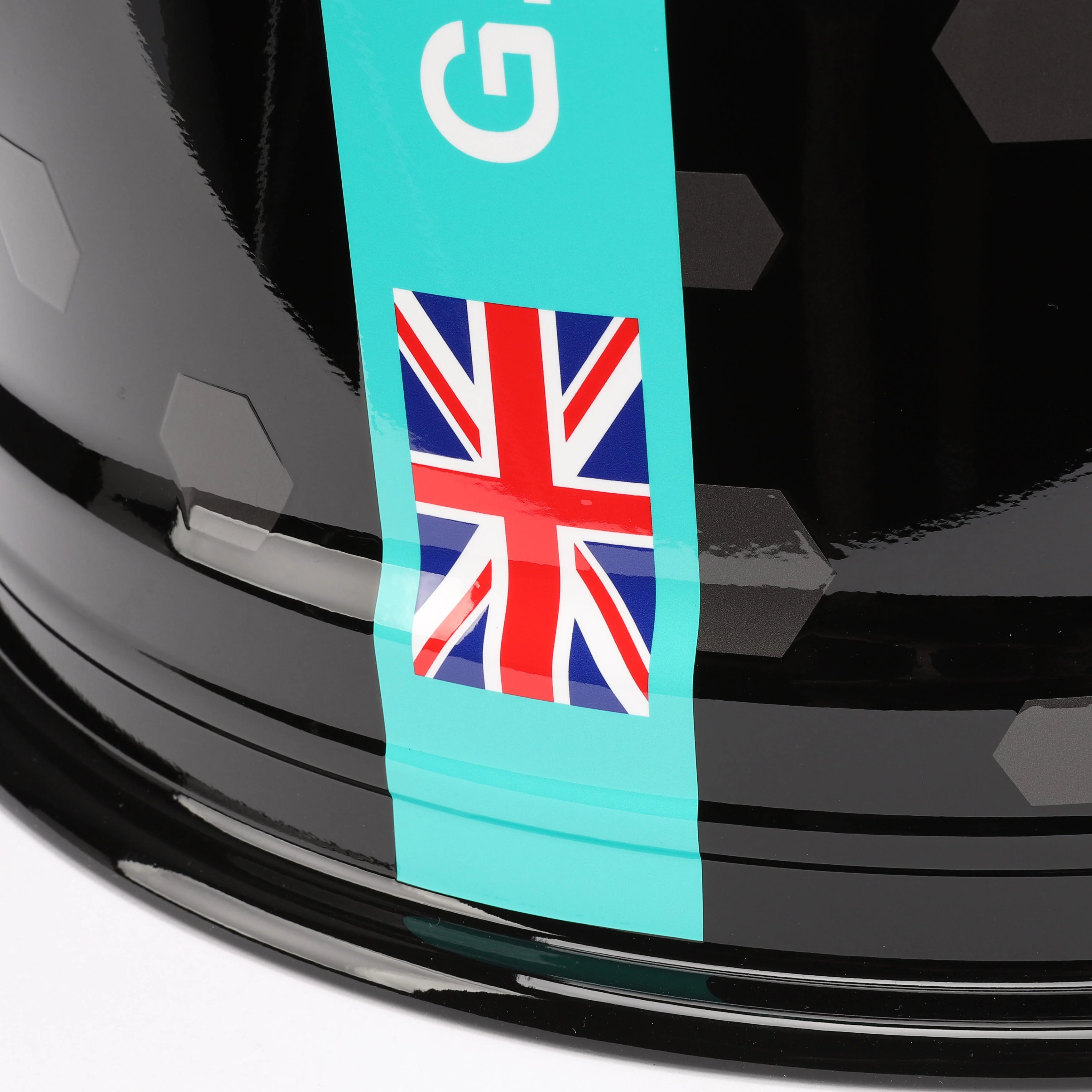 George Russell 2022 Mercedes-AMG F1 Front Wheel Rim Table - Image 6