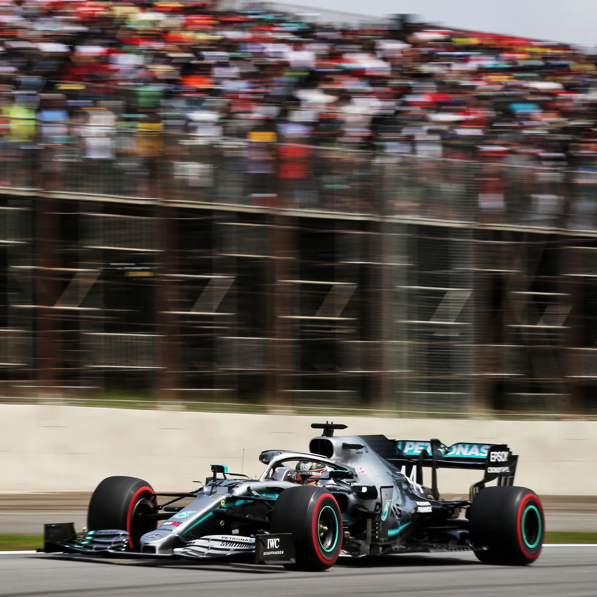 Mercedes-AMG PETRONAS F1® Team 2019 Season Used Front Wheel Rim Table - Image 7
