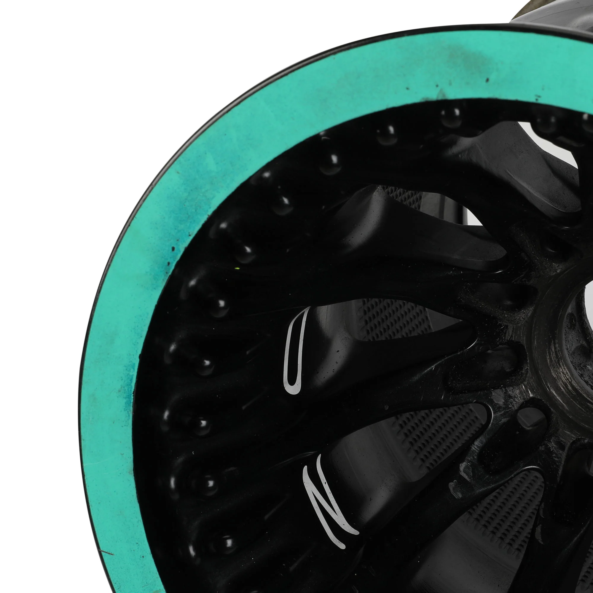 Mercedes-AMG PETRONAS F1® Team 2020 Season Used Rear Wheel Rim Table - Image 5