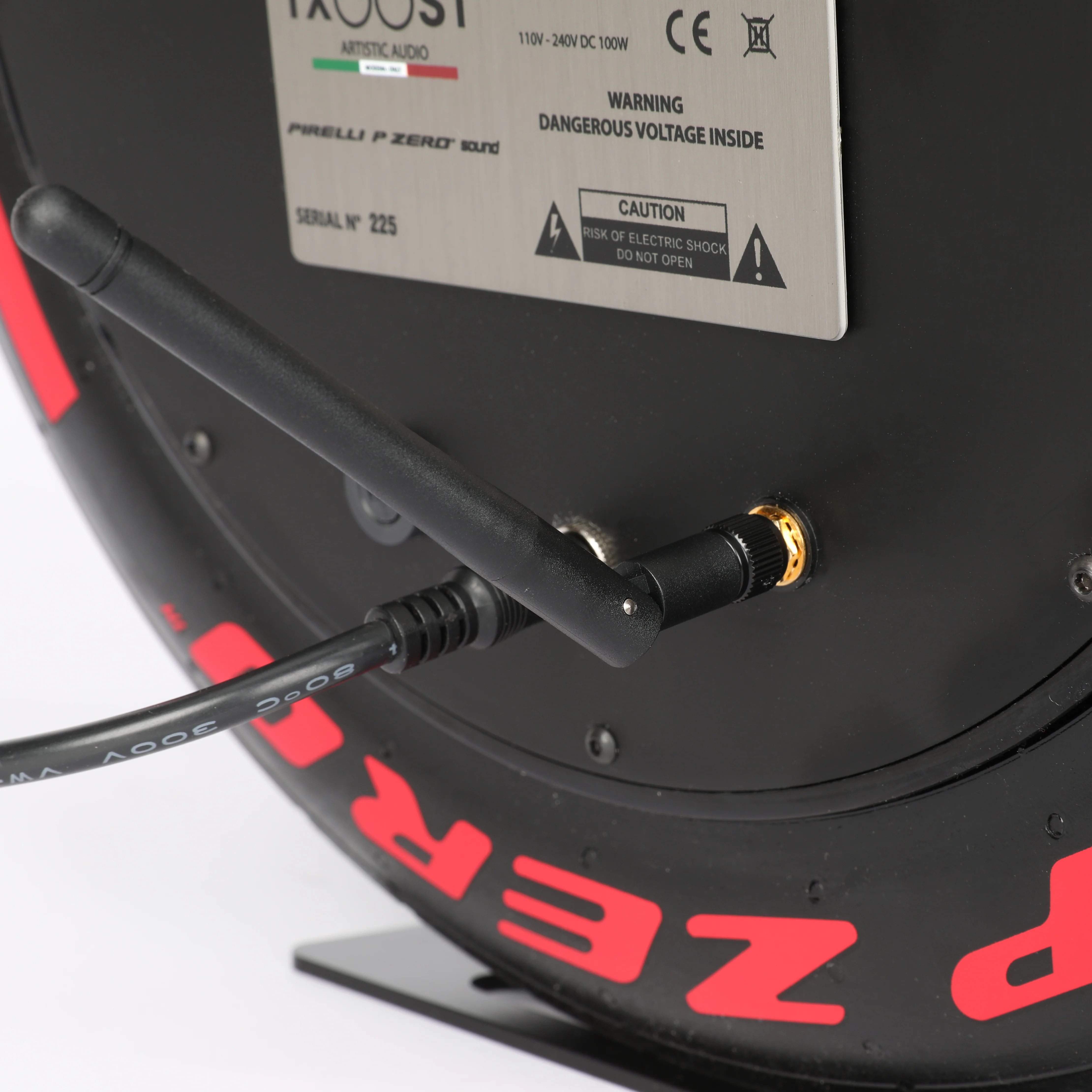 iXOOST Pirelli P Zero Sound - Image 5