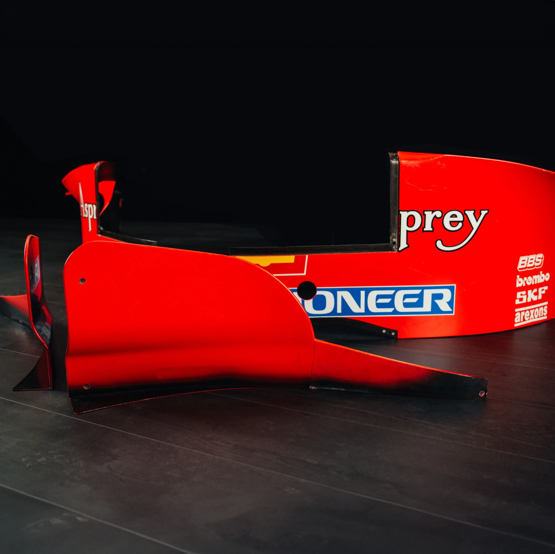 Season Launch LOT 026 – 1997 Ferrari F310B Sidepods & Barge Boards - Image 16