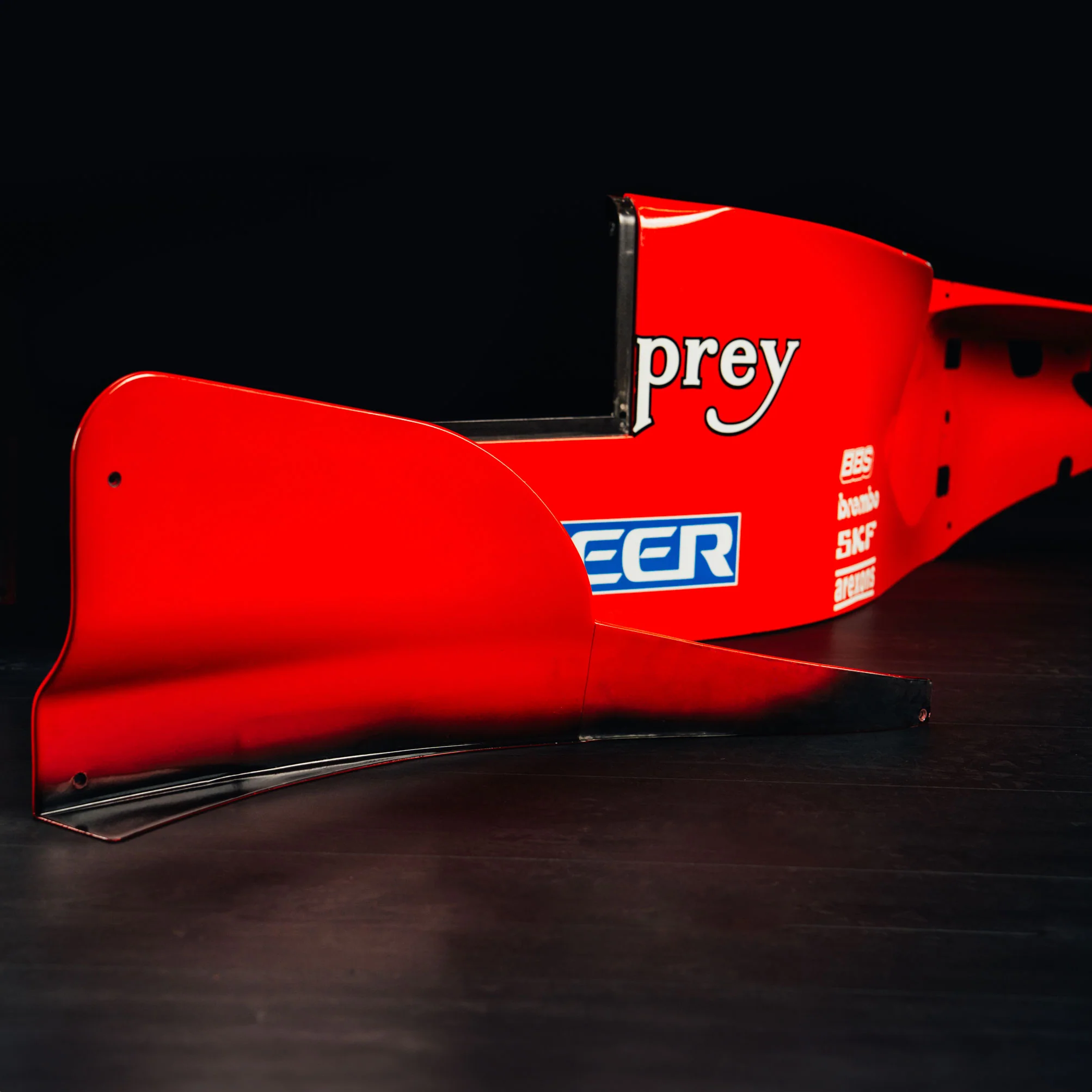 Season Launch LOT 026 – 1997 Ferrari F310B Sidepods & Barge Boards - Image 6