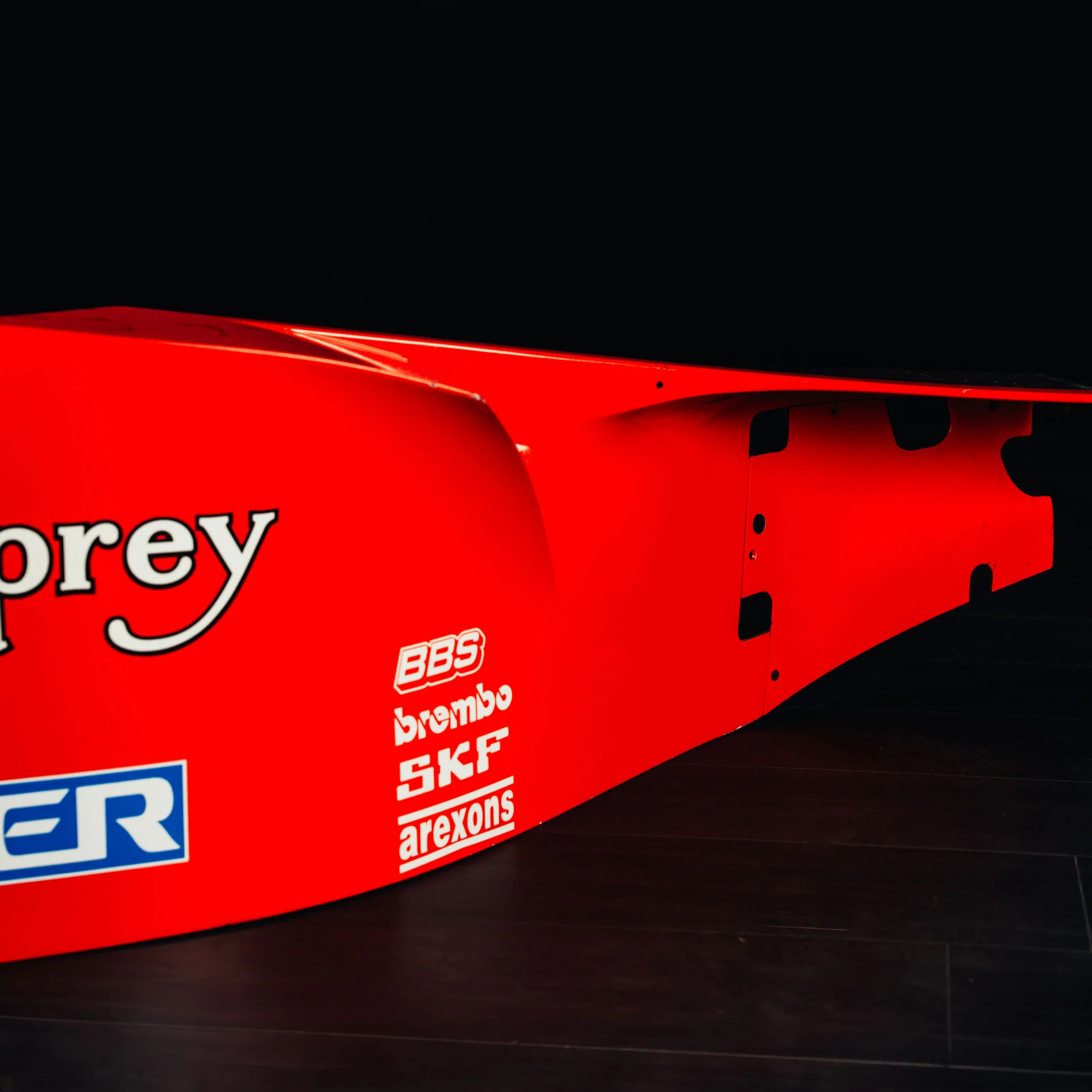 Season Launch LOT 026 – 1997 Ferrari F310B Sidepods & Barge Boards - Image 7