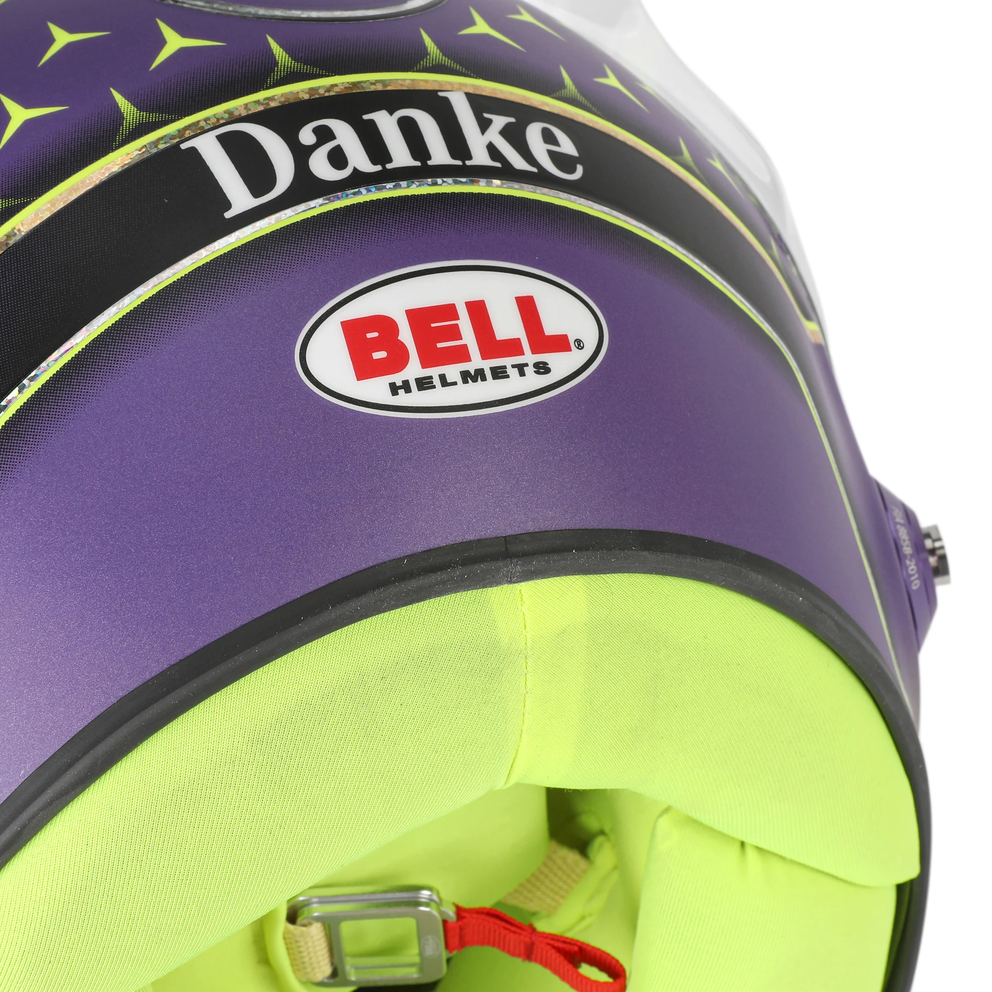 Season Launch LOT 023 - Lewis Hamilton 2024 Mercedes Helmet - Abu Dhabi GP Replica - Image 6